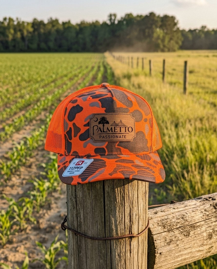 Hat: Blaze orange / old school camo front